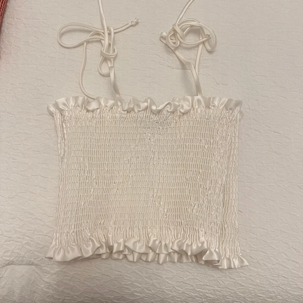 White Scrunch Tube Tops with String Ties (Size: Large) - Picture 2 of 5